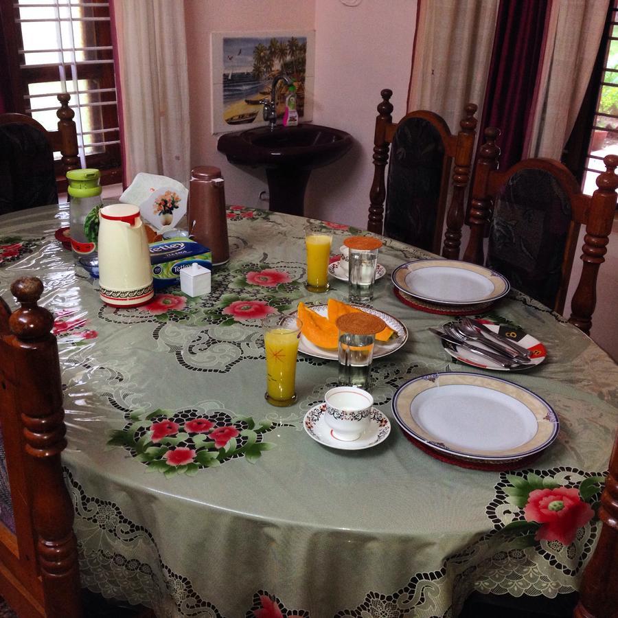 קובאלאם Ganesh House Homestay מראה חיצוני תמונה